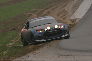Illustration for article titled The Sun Finally Came Up At The 25 Hours Of Thunderhill